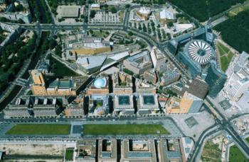 1999: Berlin, Hotel-, Bro- und Einzelhandelbau,
Hochhaus